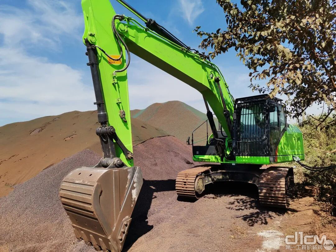 对于中国工程机械而言，2022年要顺利做好“国四”设备的全面切换