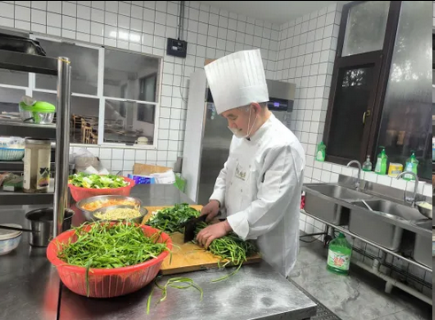 251771983193195080.png 图片.png